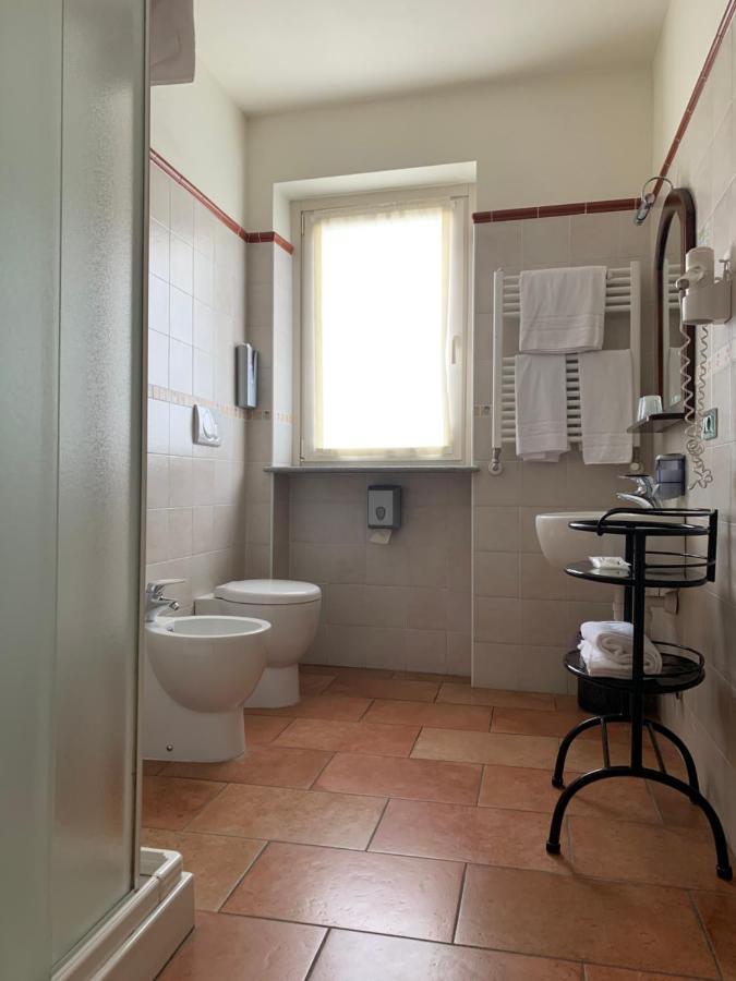 Mongalletto Castellinaldo Extérieur photo